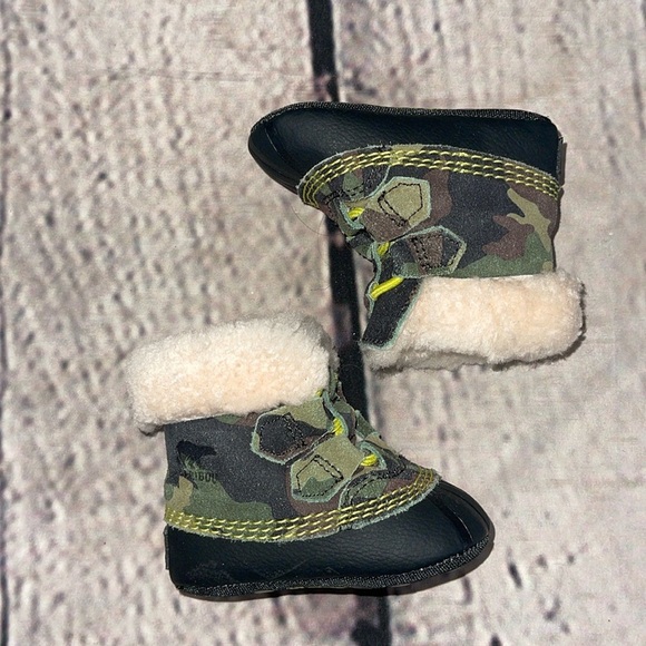Sorel snow booties infant size 3 - Picture 1 of 5